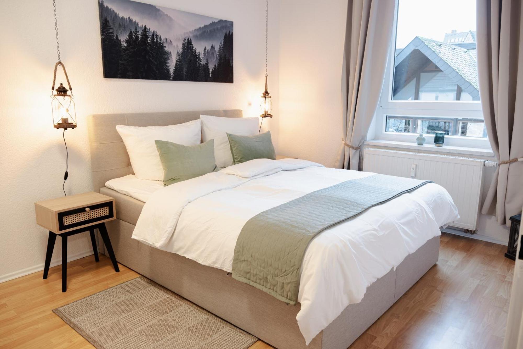 Jasta Homes Altstadt, Zentral, Ueberdachter Parkplatz, Netflix, Vollausstattung, Loft, Modern Und Komfort Hamelin Exterior photo